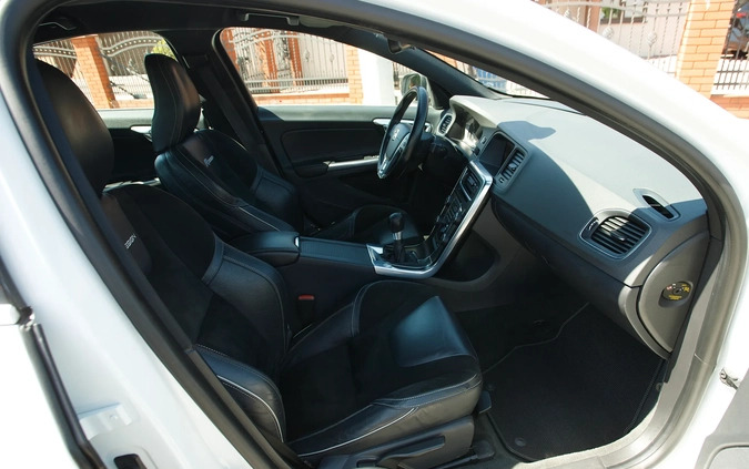 Volvo S60 cena 59900 przebieg: 199000, rok produkcji 2013 z Radom małe 667